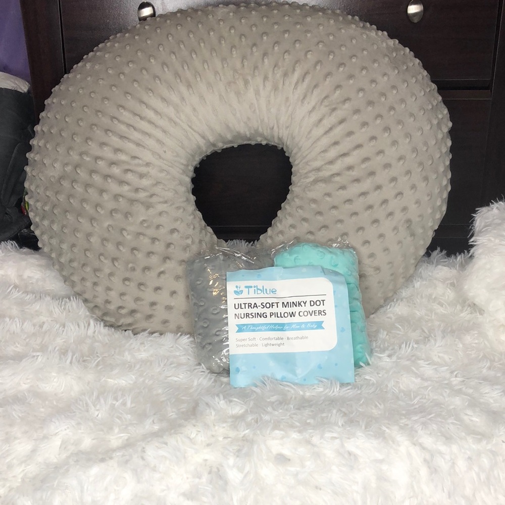 2 Comfortable Nursing Pillow Covers